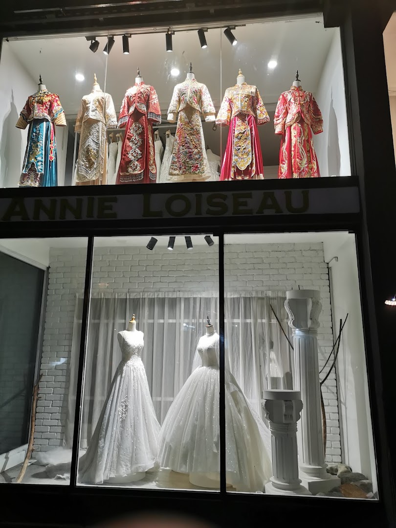 Annie Loiseau gallery photo