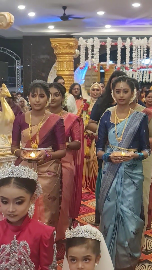 Arshavi Bridal gallery photo