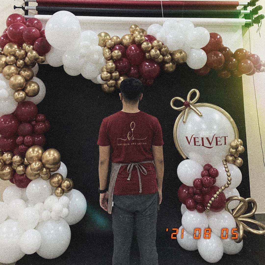 Balloonandstring gallery photo