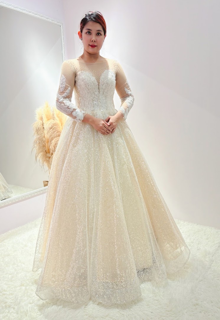 Be Love Gown Gallery gallery photo