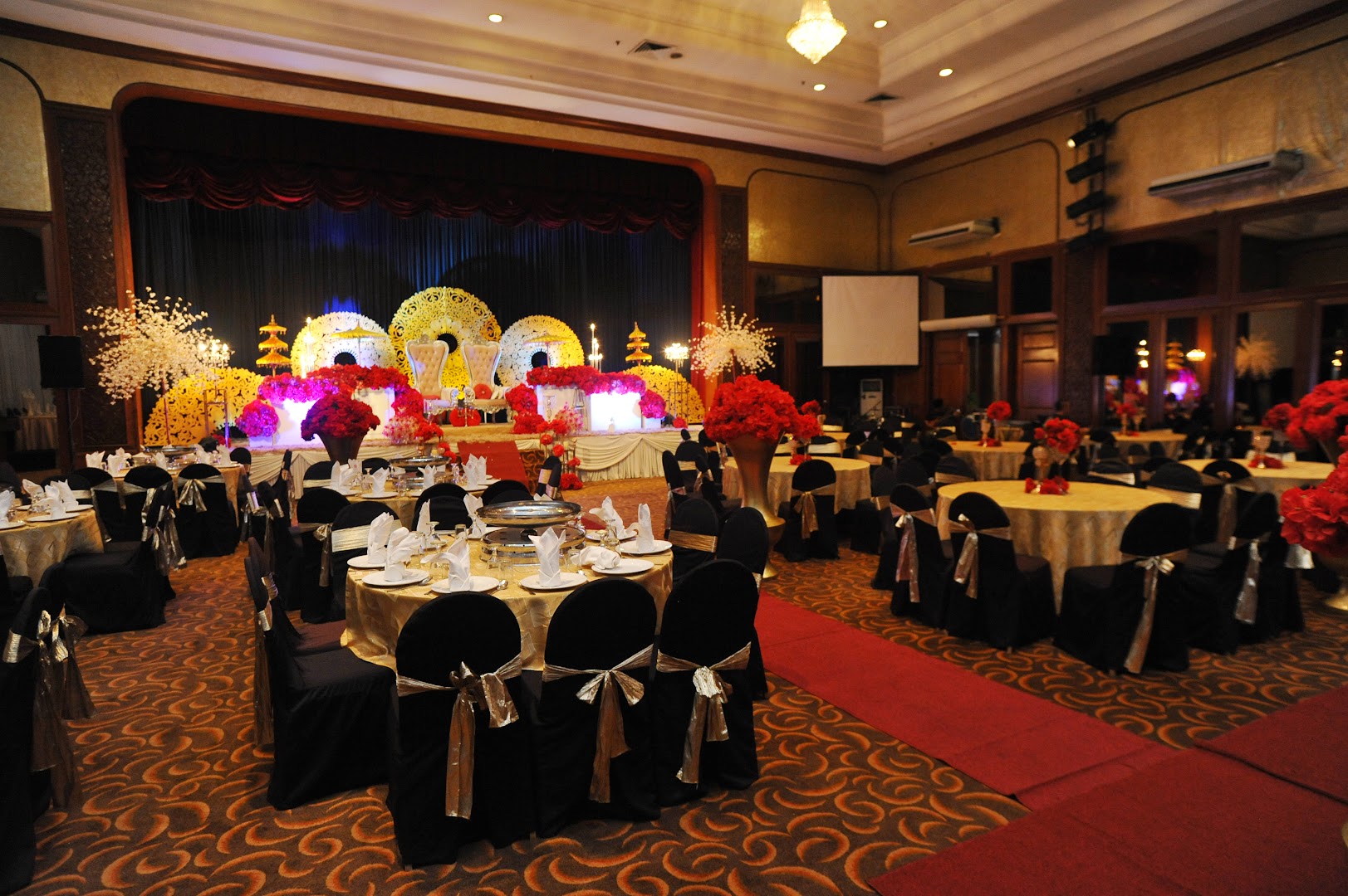 Butik Pengantin Fiz Classic Bridal dan Wedding Planner gallery photo