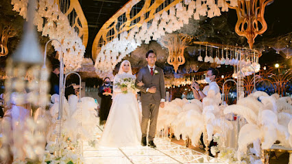 Butik Tempahan Baju Nikah By Dianna Couture ( Shah Alam), Bridal Shop in Shah Alam