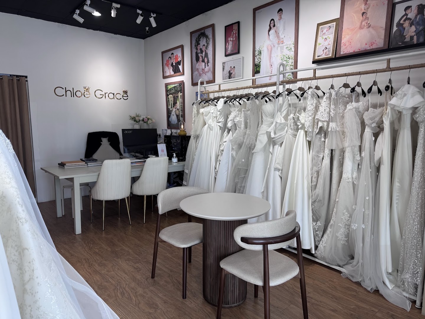Chloe Grace Wedding Gallery gallery photo