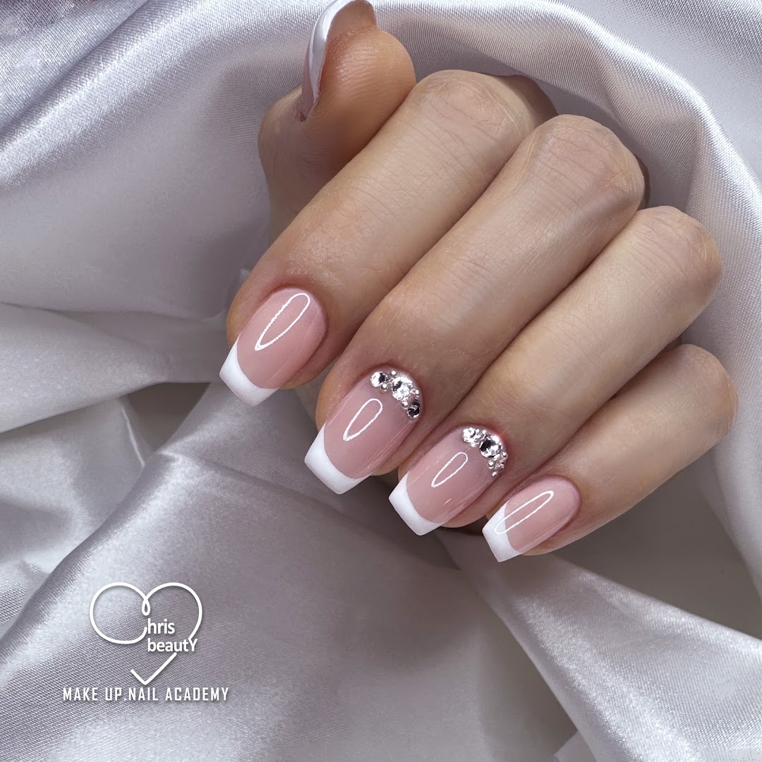 Chris Beauty Makeup & Nails 新山美甲化妆 gallery photo