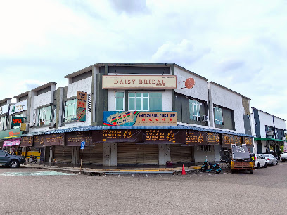 Daisy Bridal 黛囍婚纱礼服馆, Bridal Shop in Kluang
