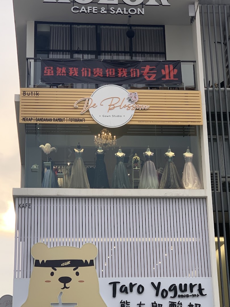 De Blossom Gown Studio (PG) gallery photo
