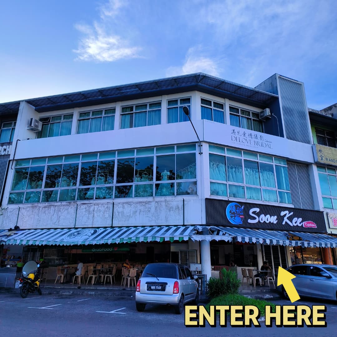 Delove Bridal Studio Kuching Showroom gallery photo