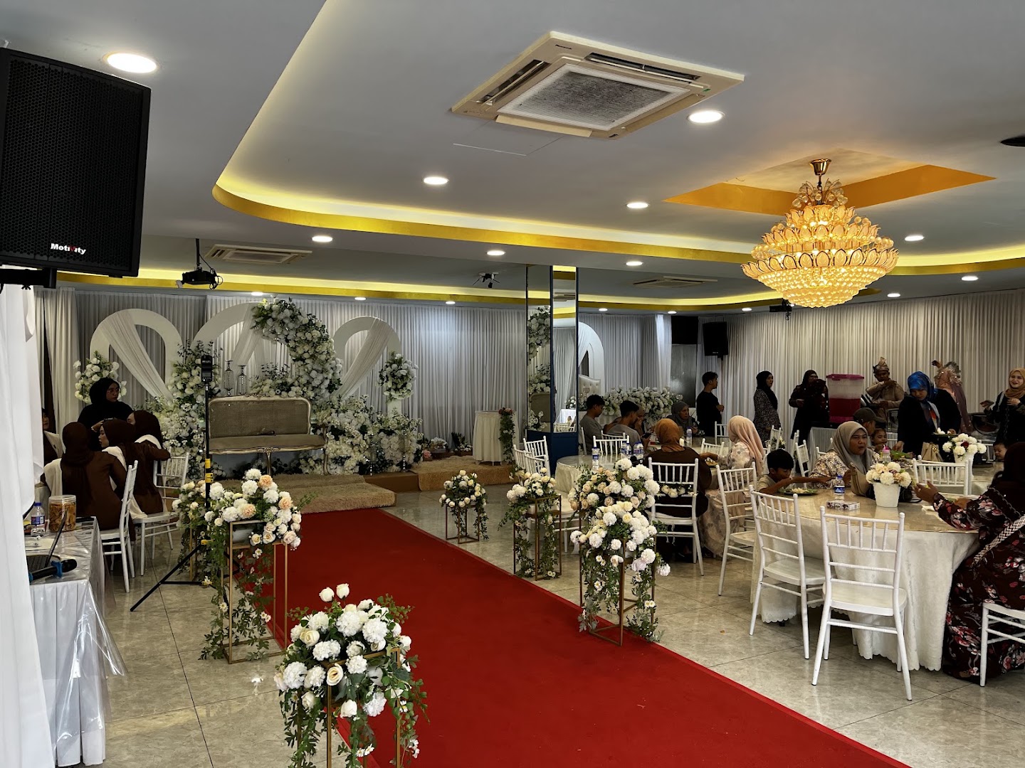 Dewan Empire gallery photo