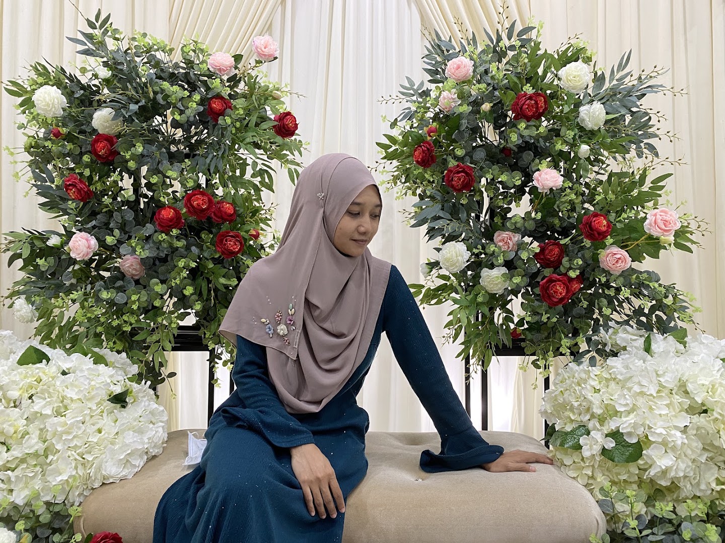 DIY Pelamin Photobooth Buaian Berendoi by ARECA gallery photo