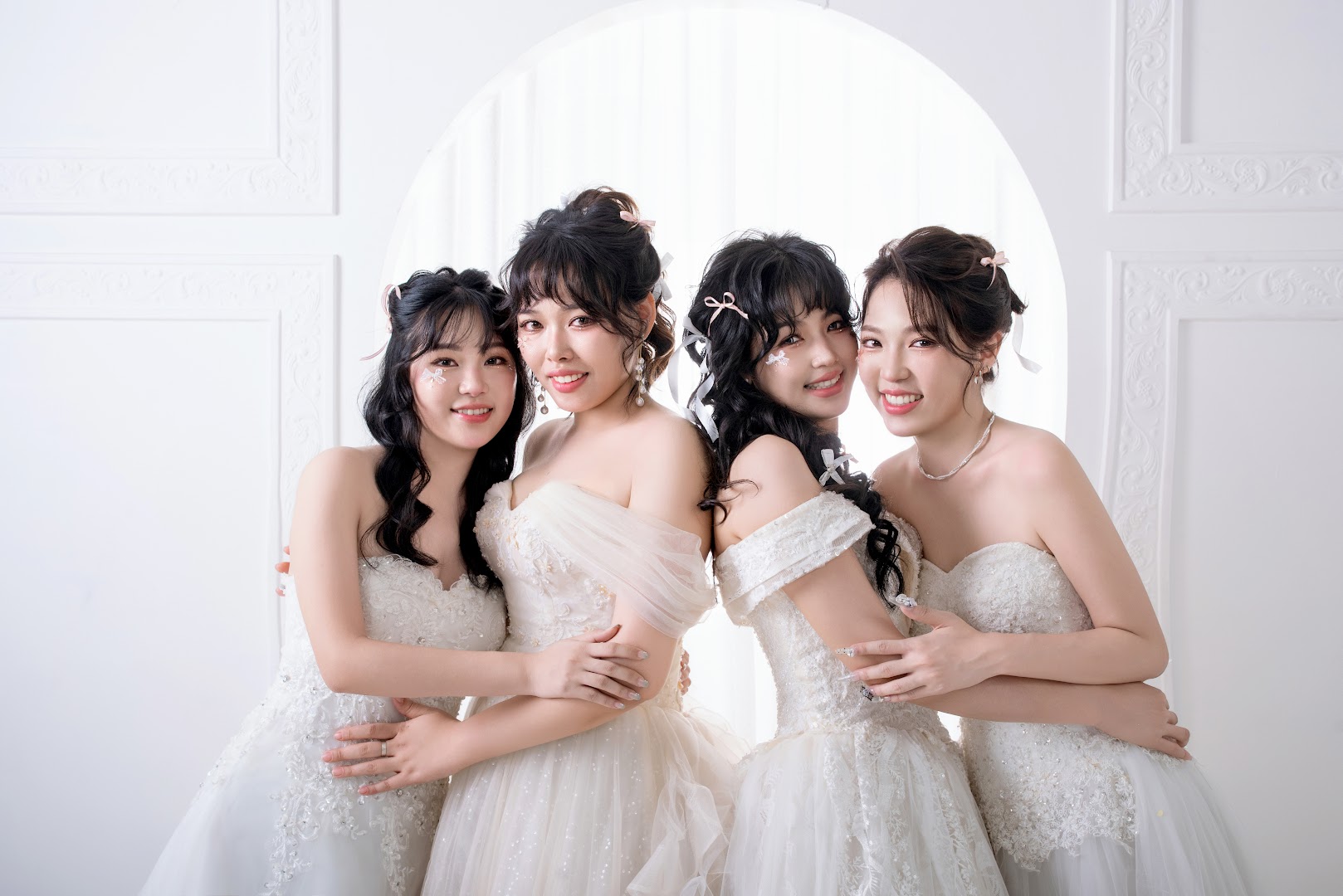 Elaine Tang Professional Make-up Bridal Studio. gallery photo