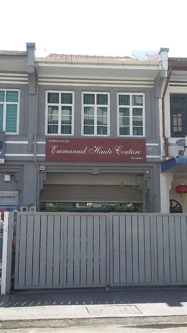 Emmanuel Haute Couture gallery photo