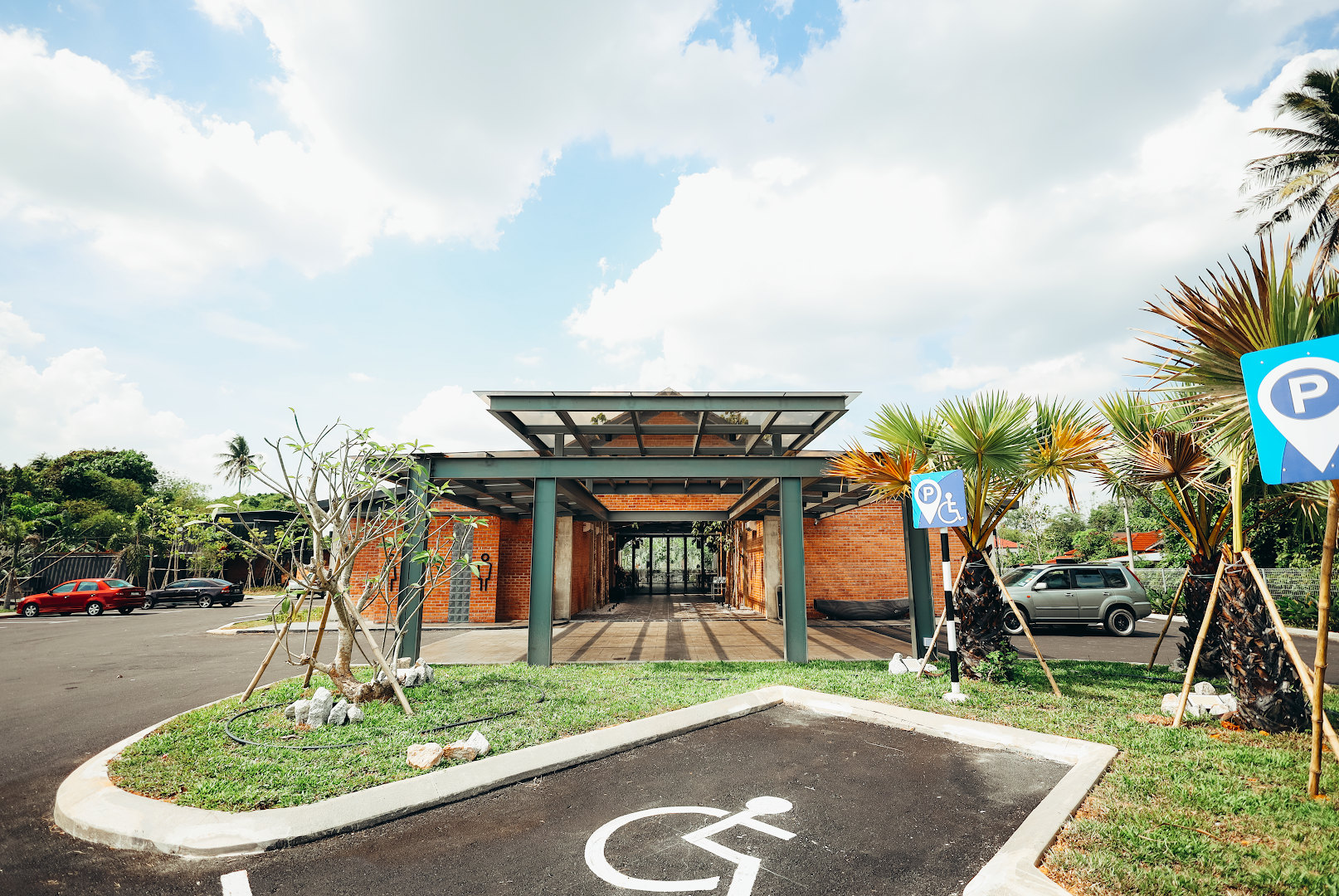 Glass Hall, Elissa Garden, Alor Setar gallery photo