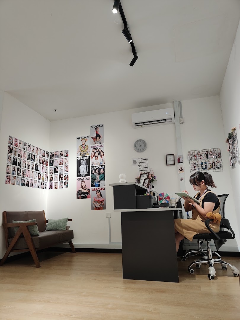 Graciasi Self-Photoshoot Studio @ Miri Times Square gallery photo