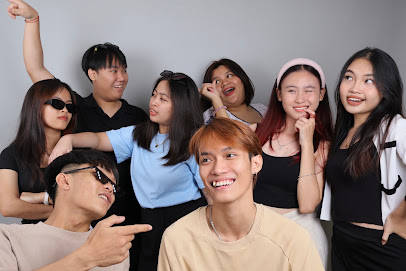 Graciasi Self-Photoshoot Studio @ Miri Times Square, Wedding Photographer in Miri