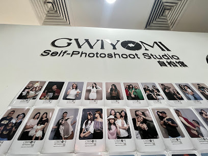 Gwiyomi Self Photoshoot Studio, Wedding Photographer in Kota Kinabalu