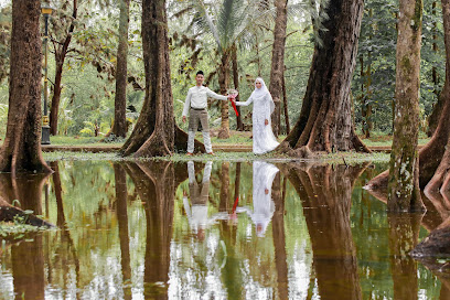 Kh Photography Studio Jurugambar Jurufoto Perkahwinan, Wedding Photographer in East Coast