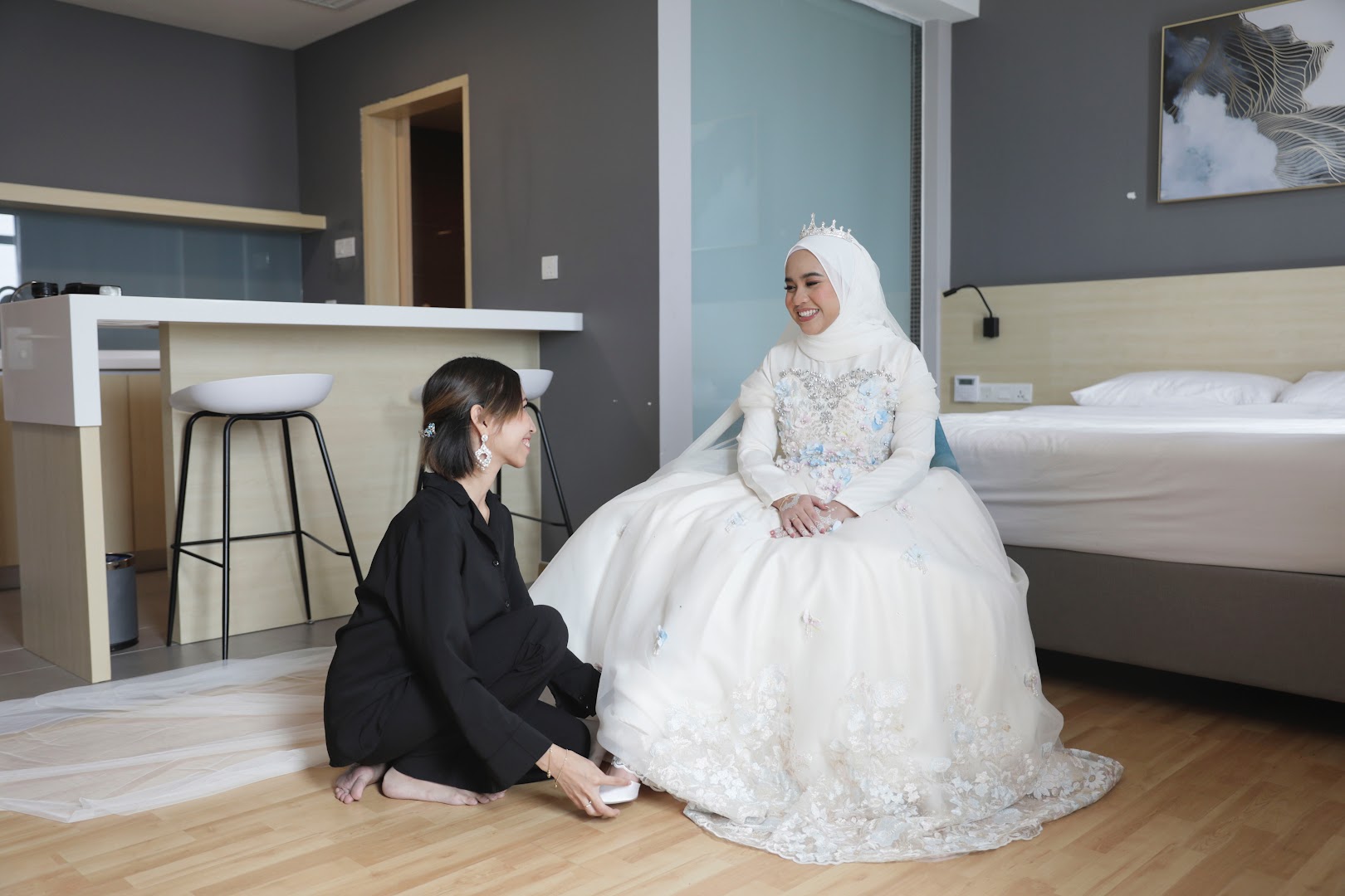 Khadijah Zainuar Official | Made To Measure gallery photo