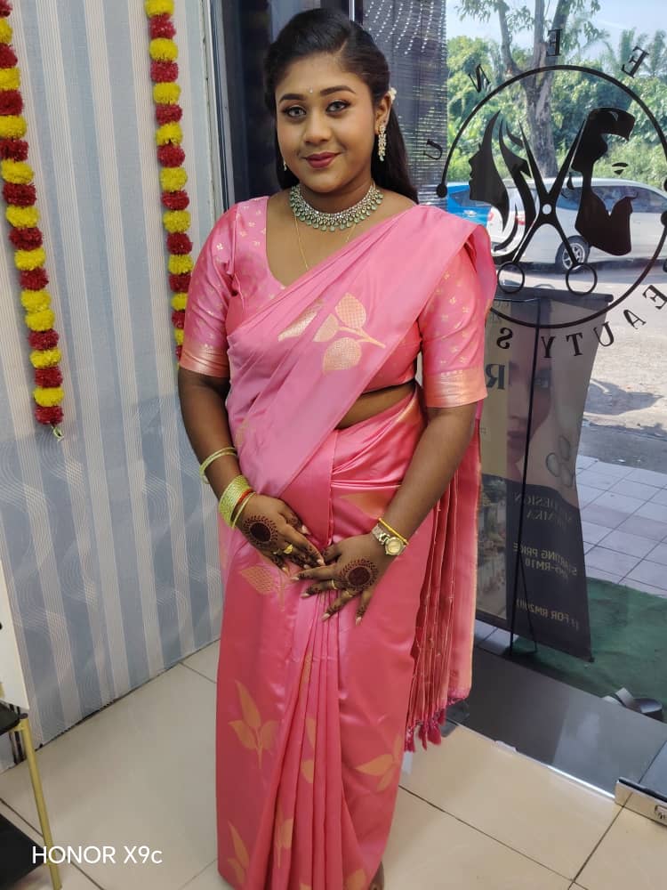 Leenu beauty salon gallery photo