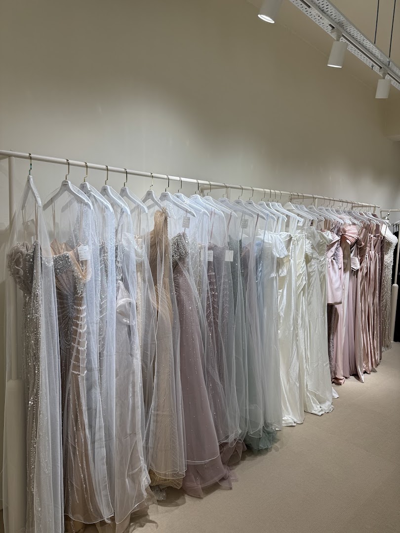 LeMuse Gown gallery photo