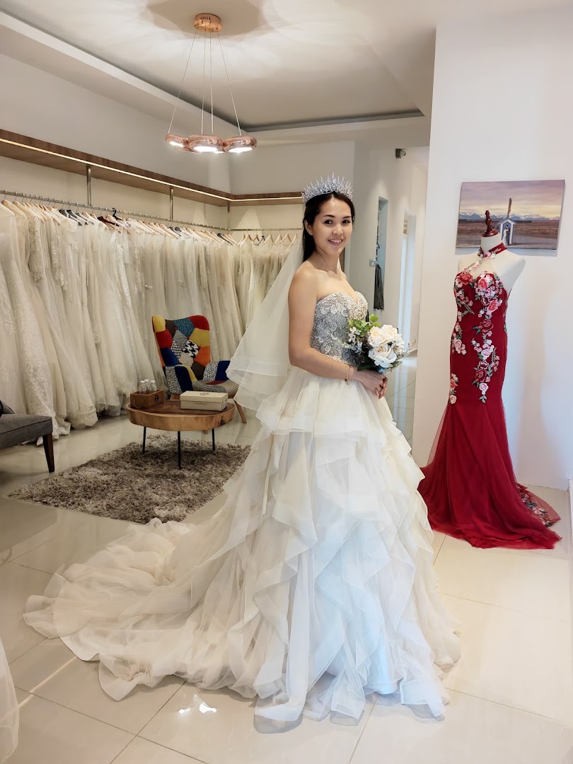 Louvre Bridal Gallery gallery photo
