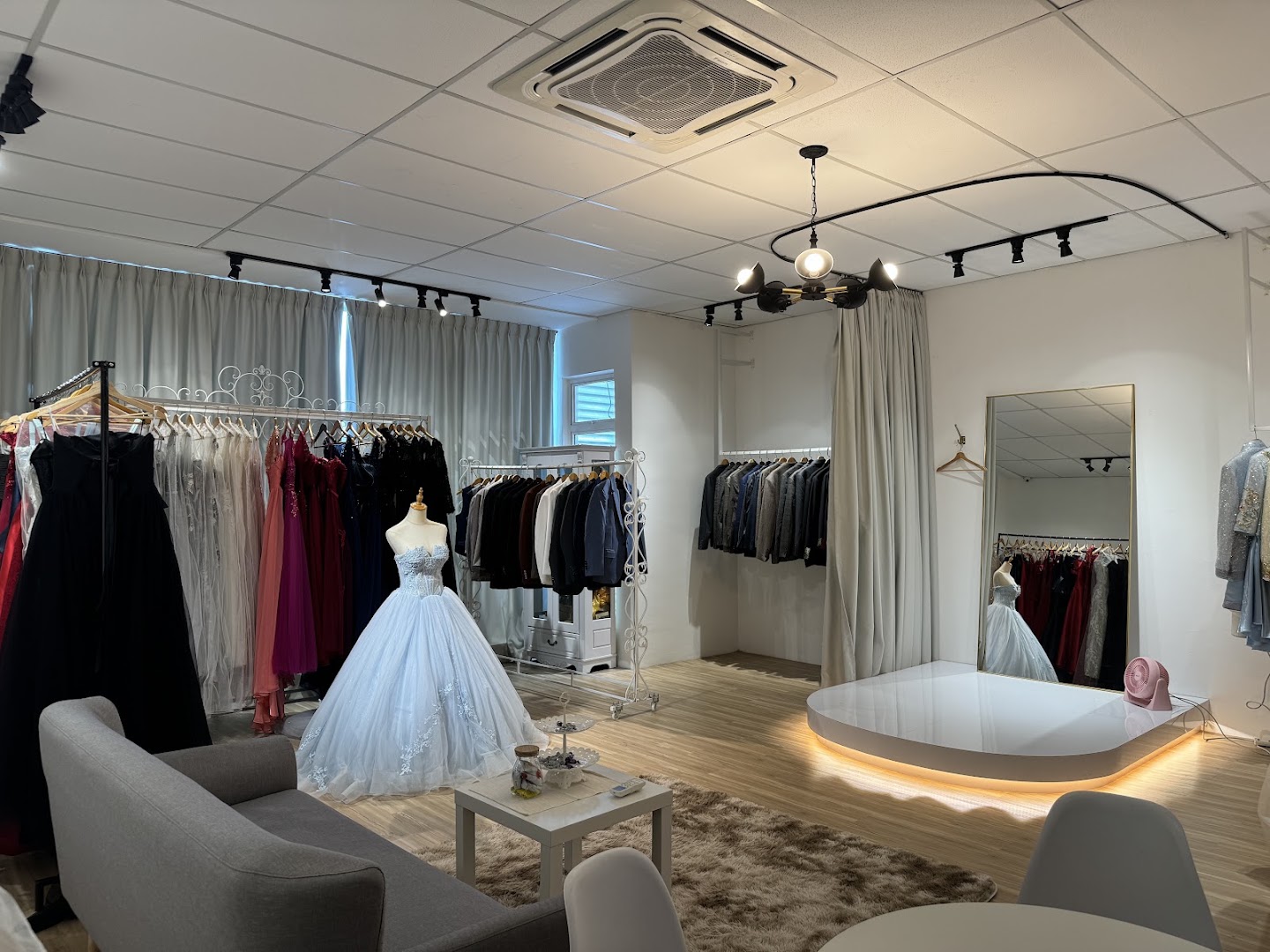 Love & Promise Wedding Atelier gallery photo