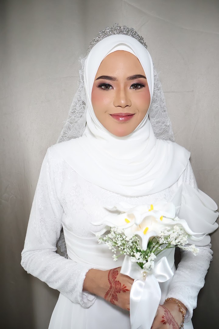 MAKEUP AND HAIRDO MELAKA BYAZIEZAZA gallery photo