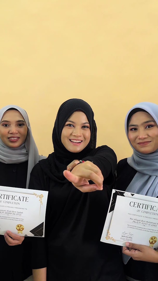 MAKEUP AND HAIRDO MELAKA BYAZIEZAZA gallery photo