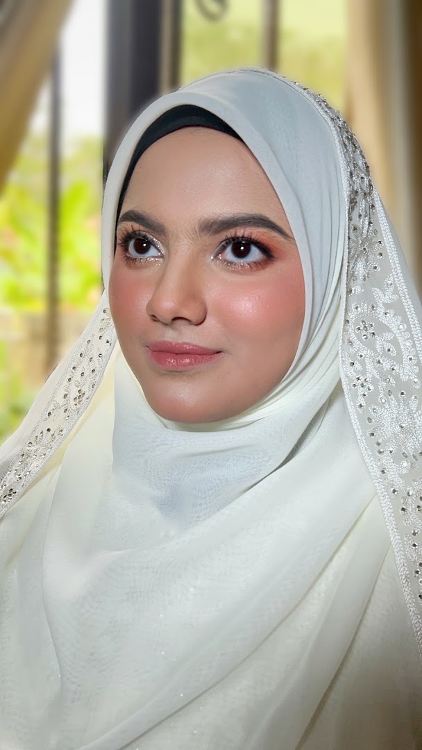 Makeup Service by Amyrasari gallery photo