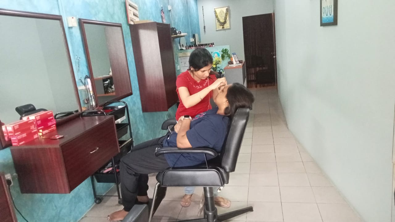 Meela Bridal and Beauty Parlor gallery photo