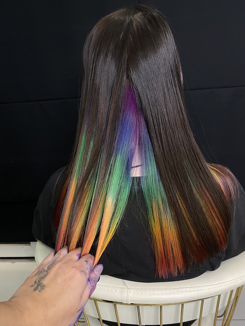 Michelle Hair Makeup Salon & Academy " Karamunsing Capital" gallery photo