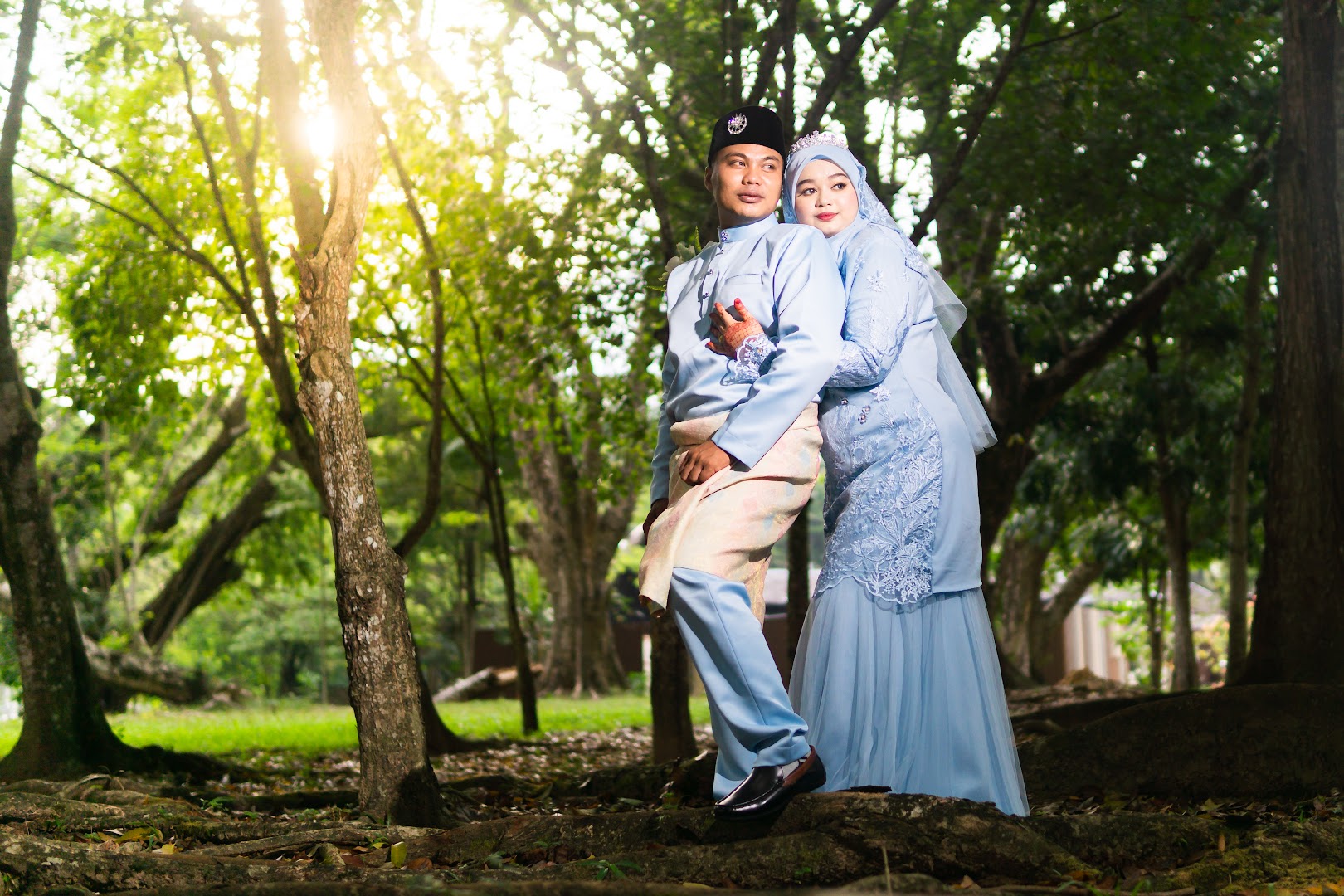 MrJurugambar gallery photo
