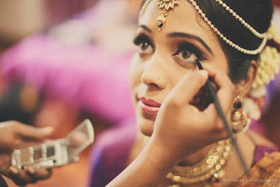 Omorfi Make Ups & Bridal/ Beauty saloon, Bridal Makeup Artist in Kajang