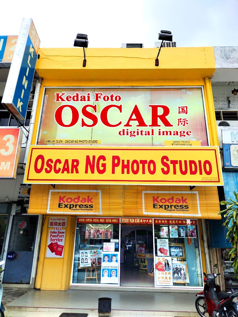 OSCAR NG Photo Studio gallery photo