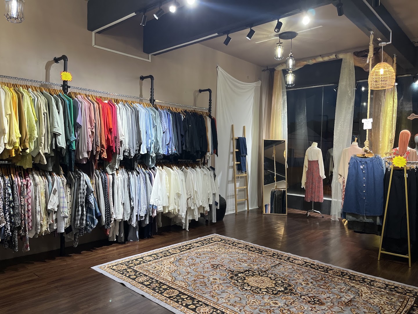 PREMIUMCLOSET.CO gallery photo