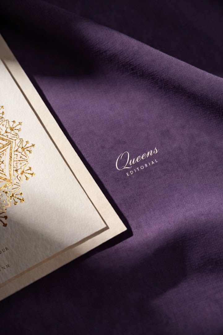 Queens invitation Studio gallery photo