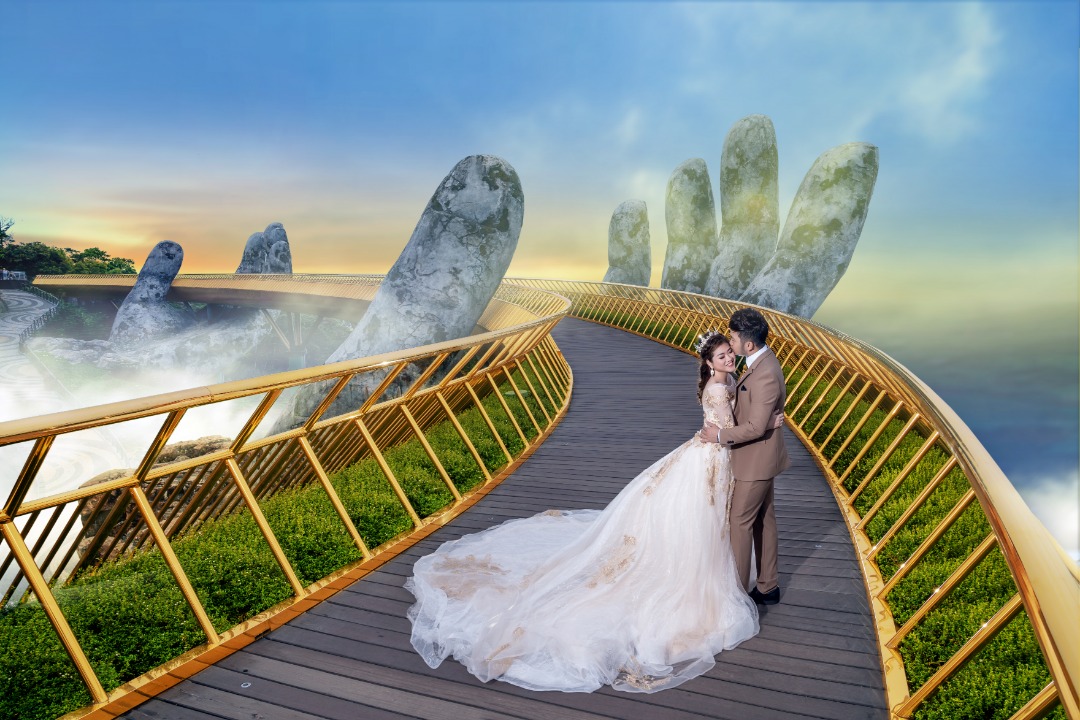 Santiago Bridal Photo Studio gallery photo