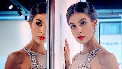 Sarah Khoo Make-Up & Hair Artistry Malaysia Kuala Lumpur, Bridal Makeup Artist in Kuala Lumpur