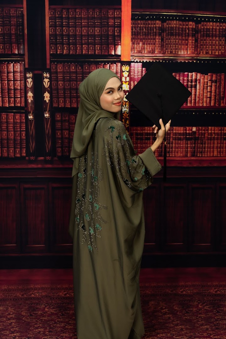 Senira Studio | Studio Convo Shah Alam | Raya & Professional Photography gallery photo