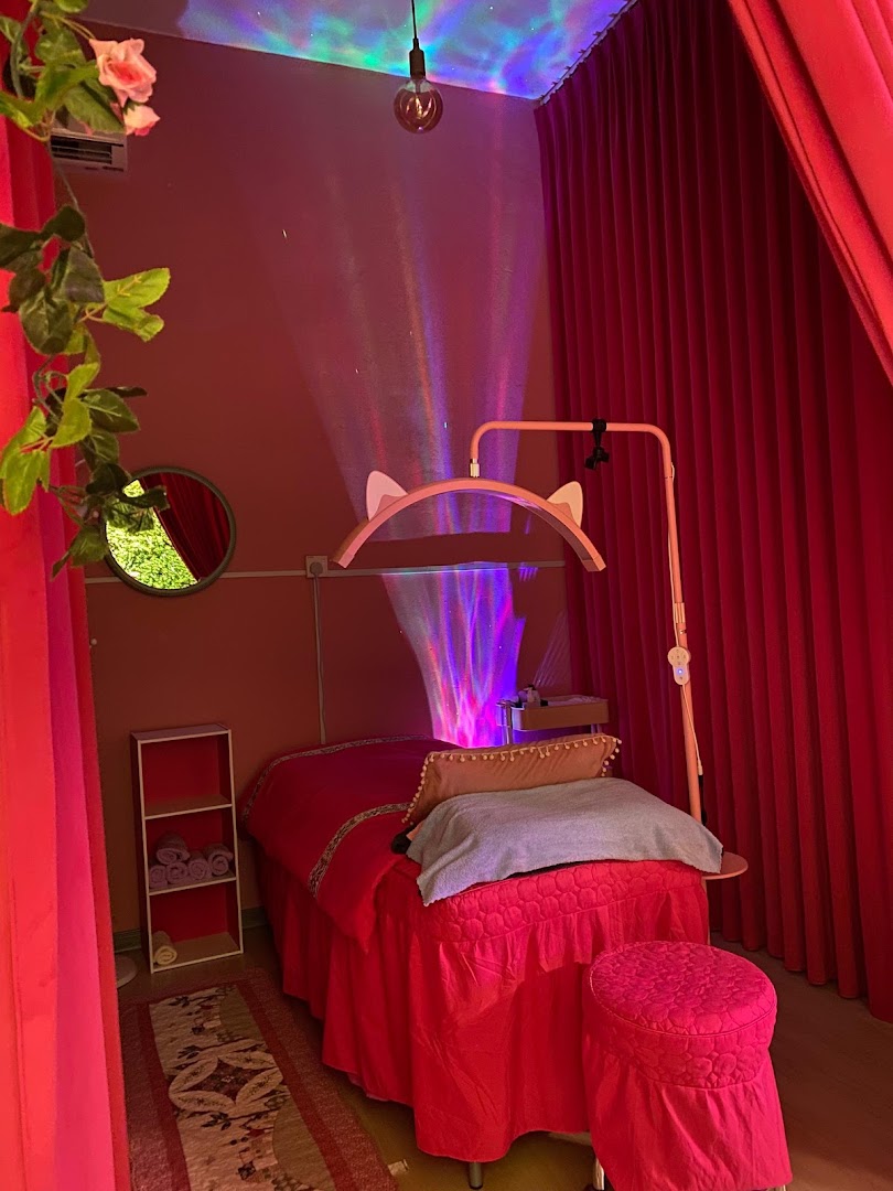 Sisters Skin Studio gallery photo