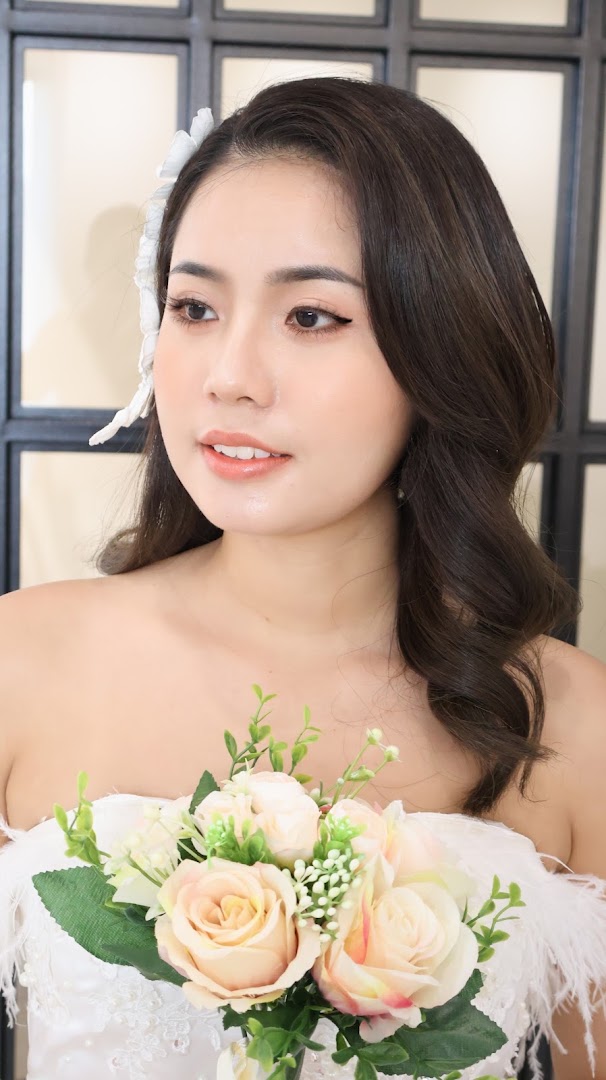 Spring Makeup Studio gallery photo