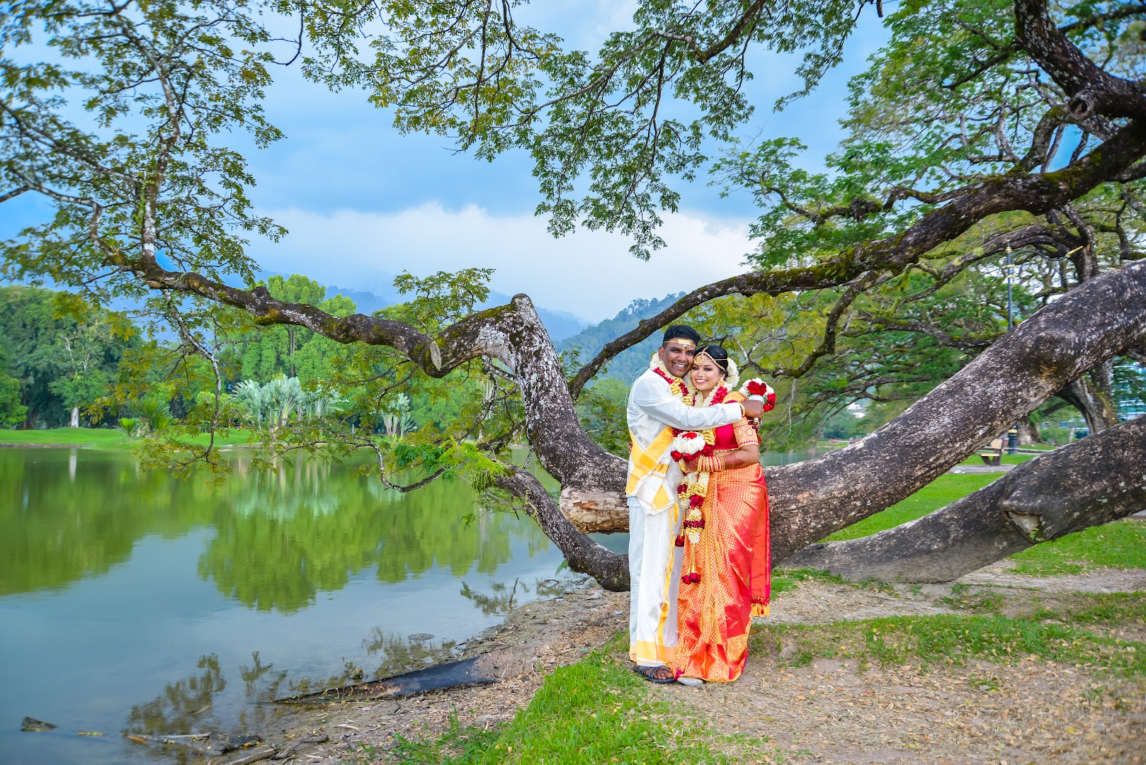 SUNSHINE INDIAN WEDDING VIDEOGRAPHY & PHOTOGRAPHY gallery photo