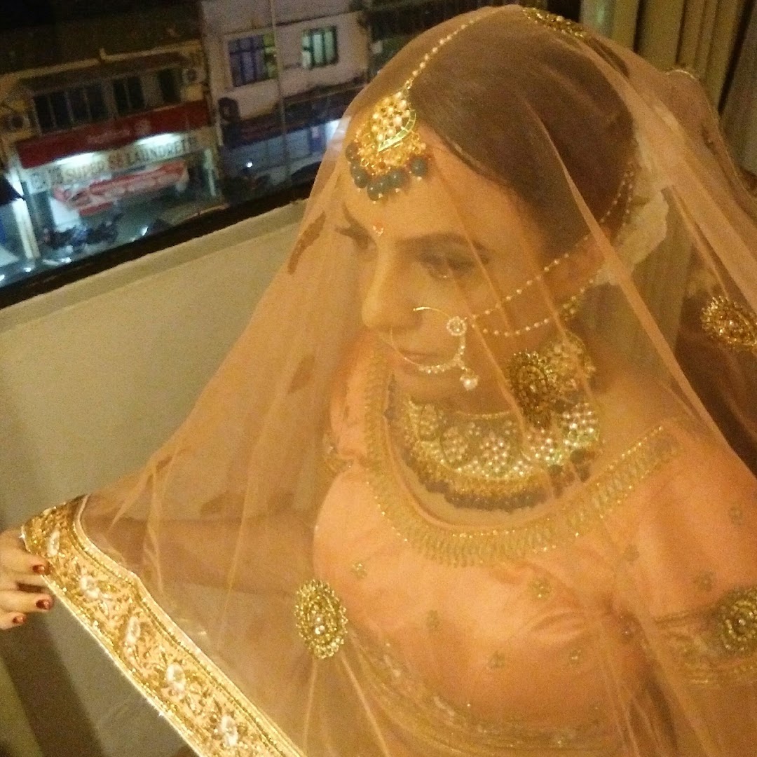 Swarrna gallery photo