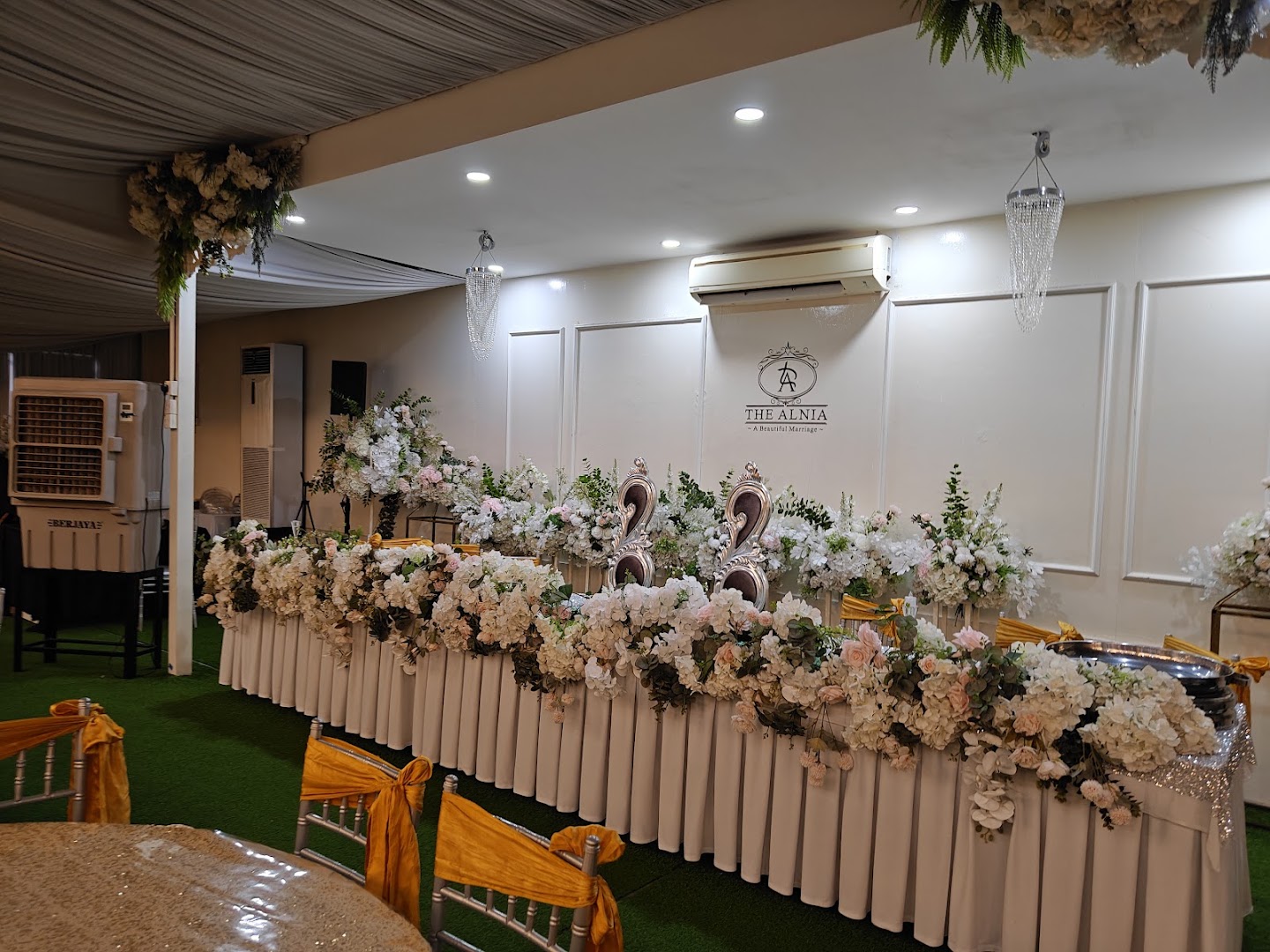 The Alnia gallery photo