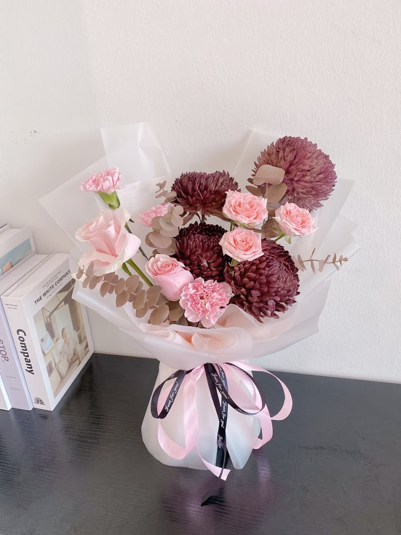 THEONLYONE FLORIST —Temerloh (Songsang) | Online Flower Shop gallery photo