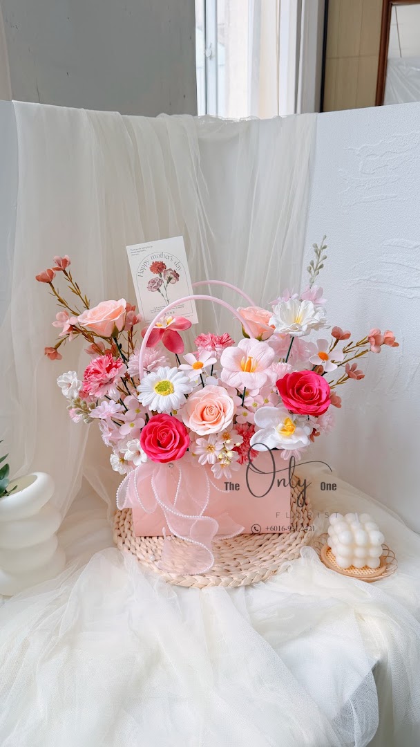 THEONLYONE FLORIST —Temerloh (Songsang) | Online Flower Shop gallery photo
