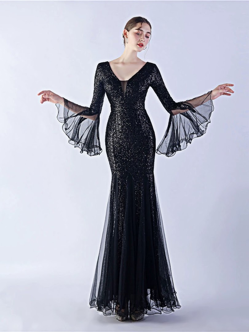 Vee's Couture gallery photo