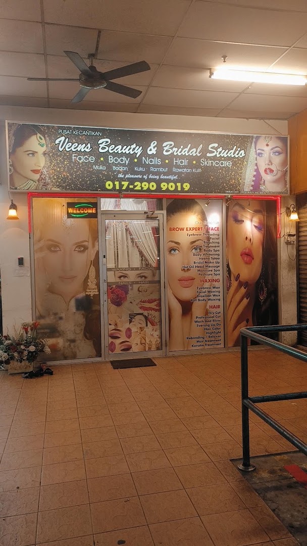 Veens Beauty & Bridal Studio gallery photo