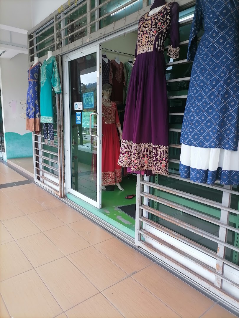 Vithya's Fashion gallery photo
