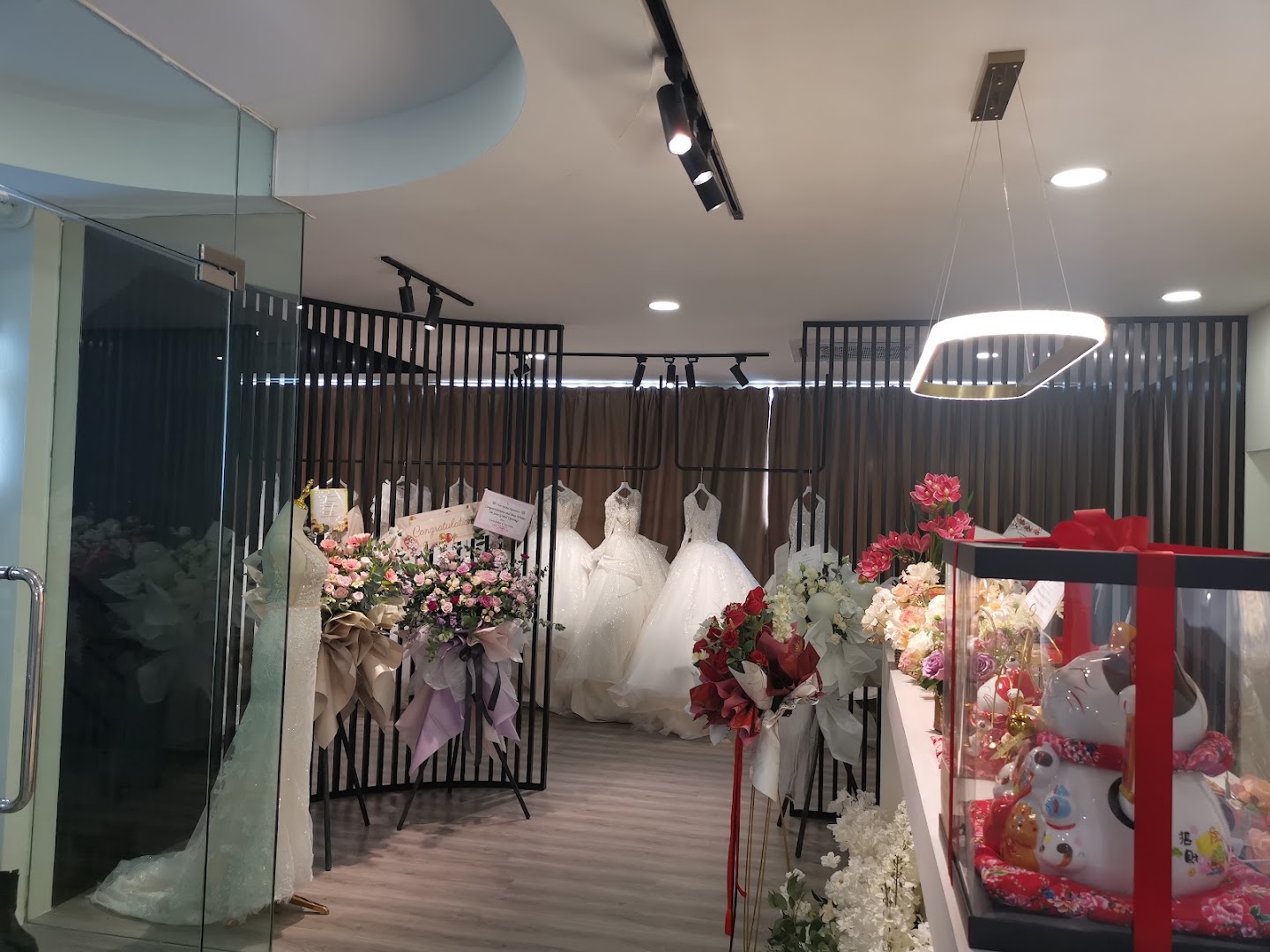 Vow Bridal Signature gallery photo