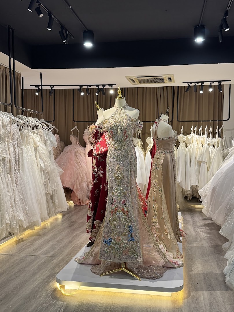 Vow Bridal Signature gallery photo